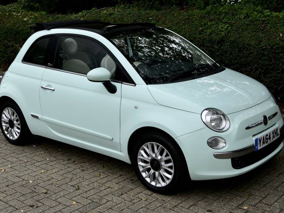 Image 4/45 of FIAT 500 C (2015)