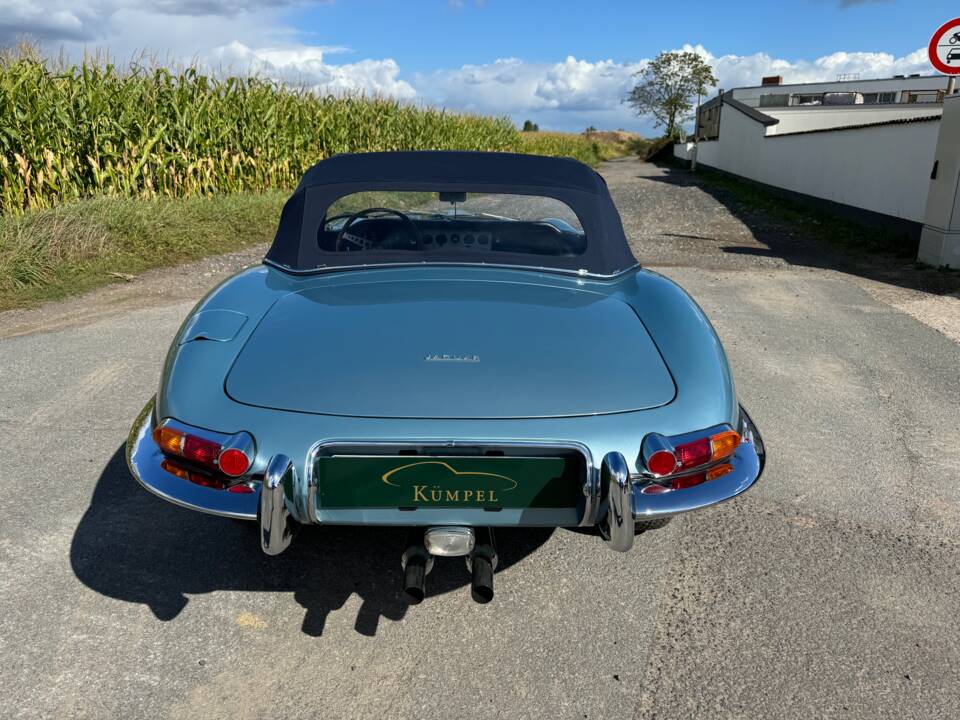 Image 19/50 of Jaguar E-Type 3.8 Flat Floor (1961)