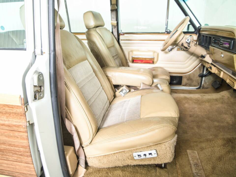 Afbeelding 16/50 van Jeep Wagoneer Limited (1982)