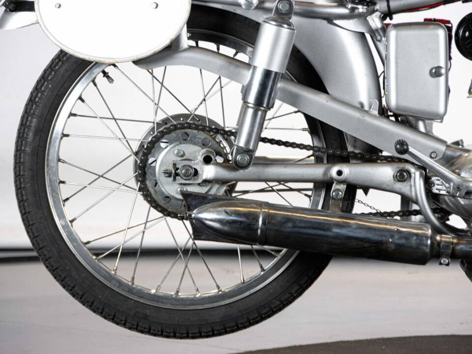 Image 35/50 de Mondial DUMMY (1954)