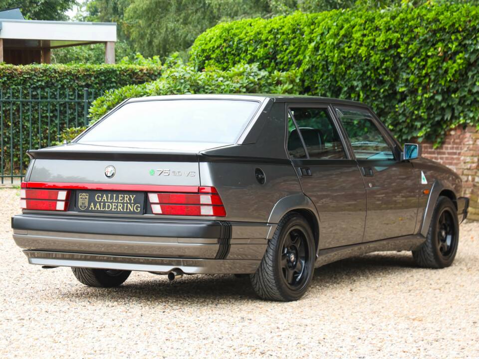 Image 50/50 of Alfa Romeo 75 3.0 V6 QV (1988)