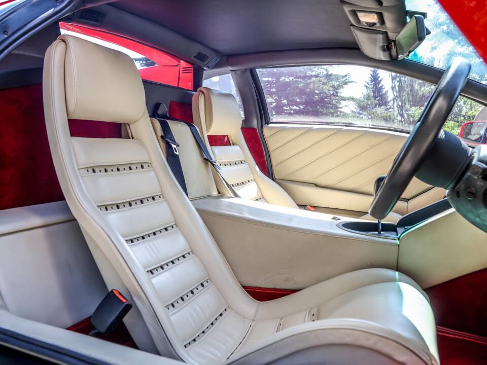 Image 4/26 of Lamborghini Diablo VT (1994)