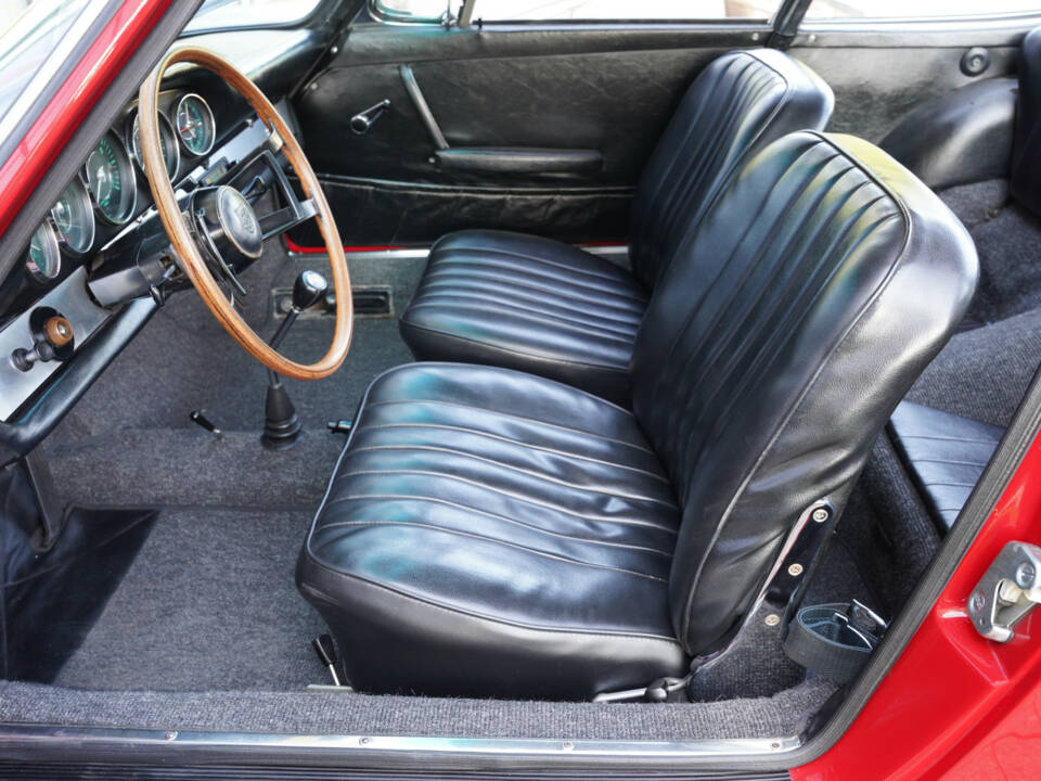 Image 22/50 of Porsche 912 (1966)