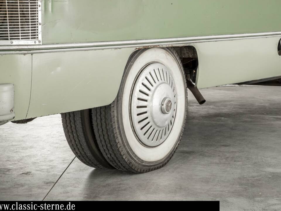 Image 9/15 de Mercedes-Benz O 319 (1959)