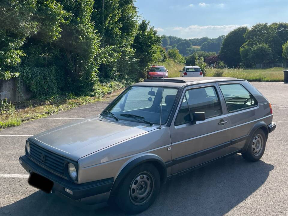 Bild 6/11 von Volkswagen Golf II 1.8 (1987)