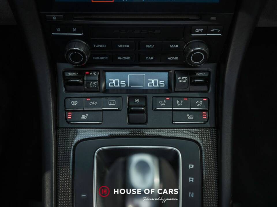 Bild 23/25 von Porsche 911 Carrera GTS (2017)