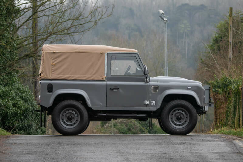 Bild 5/46 von Land Rover Defender 90 (2008)