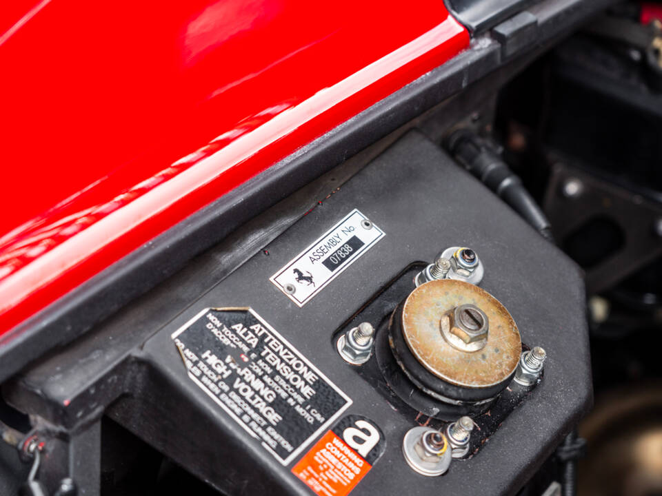 Bild 29/56 von Ferrari 348 TB (1992)