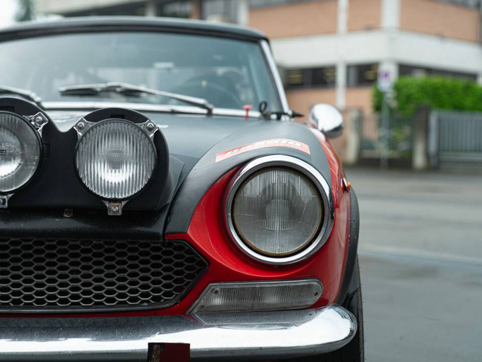 Bild 18/50 von FIAT 124 Sport Coupe (1974)