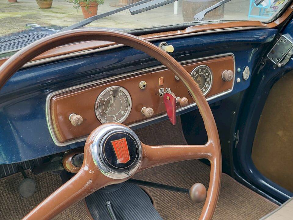 Immagine 25/46 di FIAT 500 C Topolino (1951)