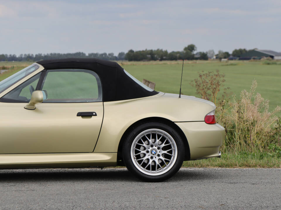 Image 30/50 of BMW Z3 Convertible 3.0 (2000)