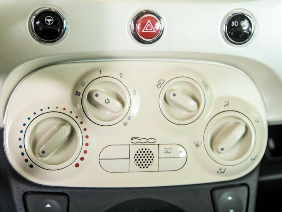 Immagine 28/48 di FIAT 500 (2009)