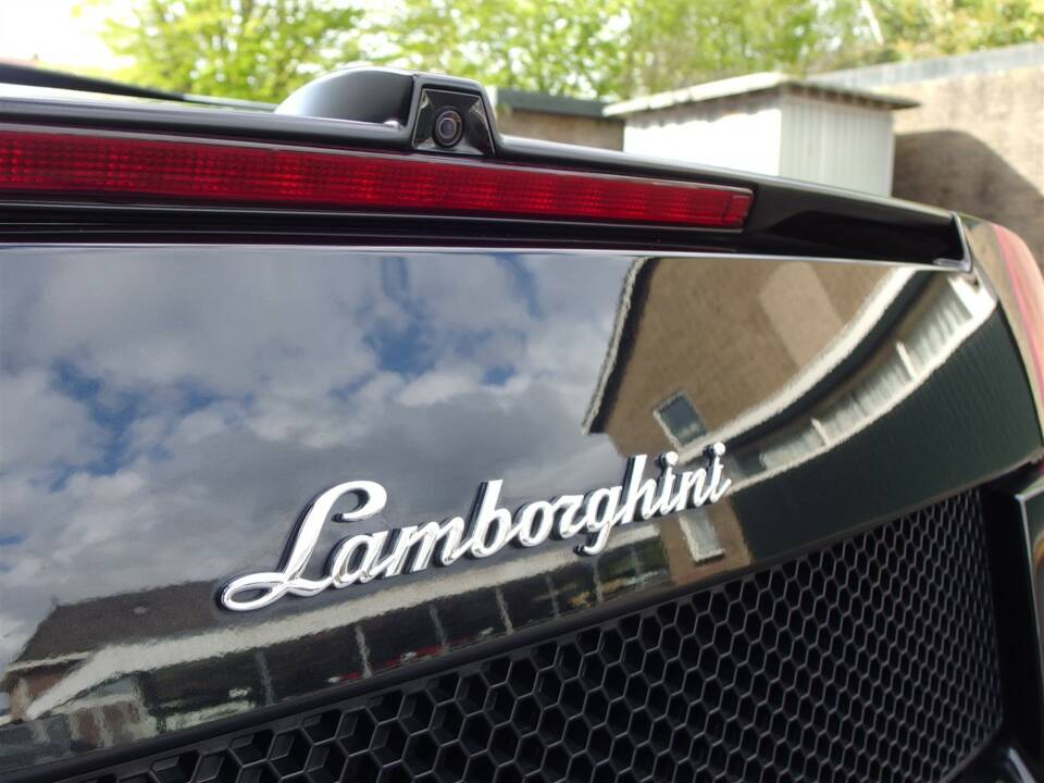 Immagine 16/100 di Lamborghini Gallardo Nera (2007)