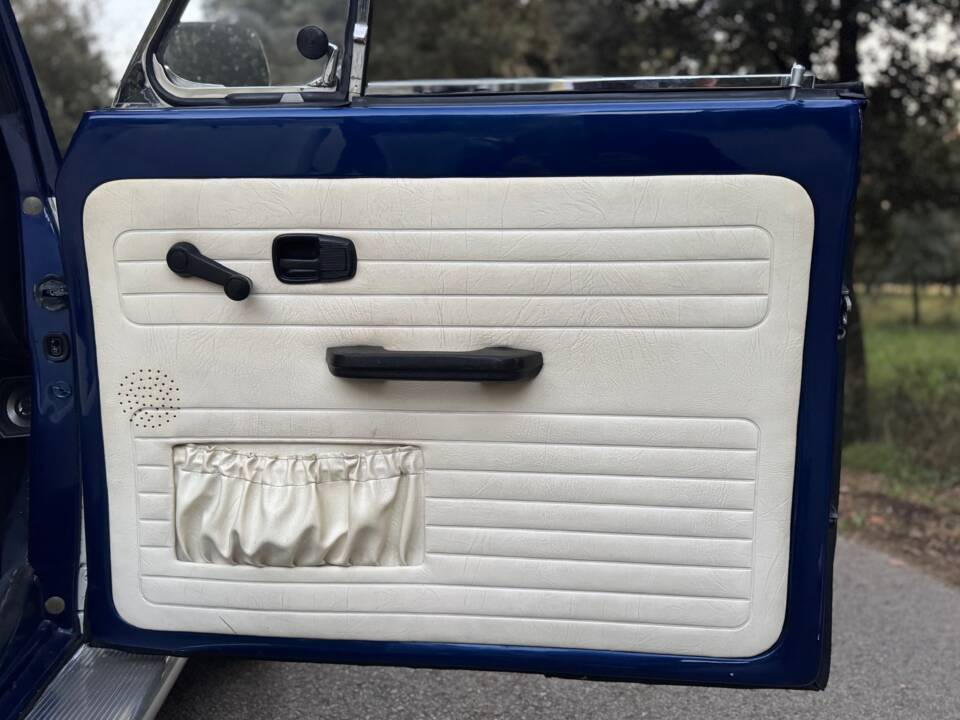 Bild 23/35 von Volkswagen Beetle 1303 (1980)