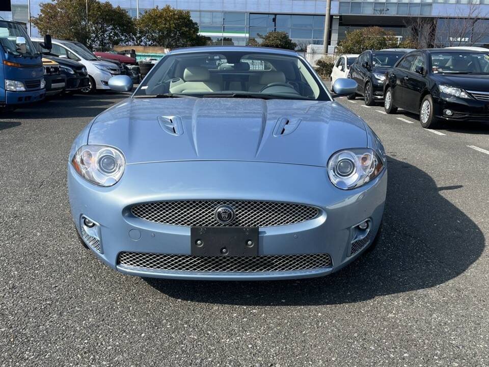 Immagine 8/64 di Jaguar XKR (2008)