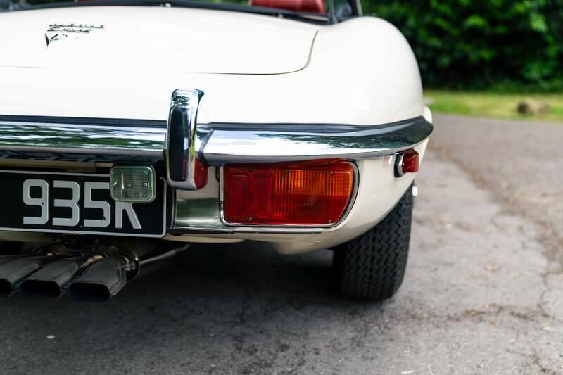 Bild 27/50 von Jaguar E-Type V12 (1971)