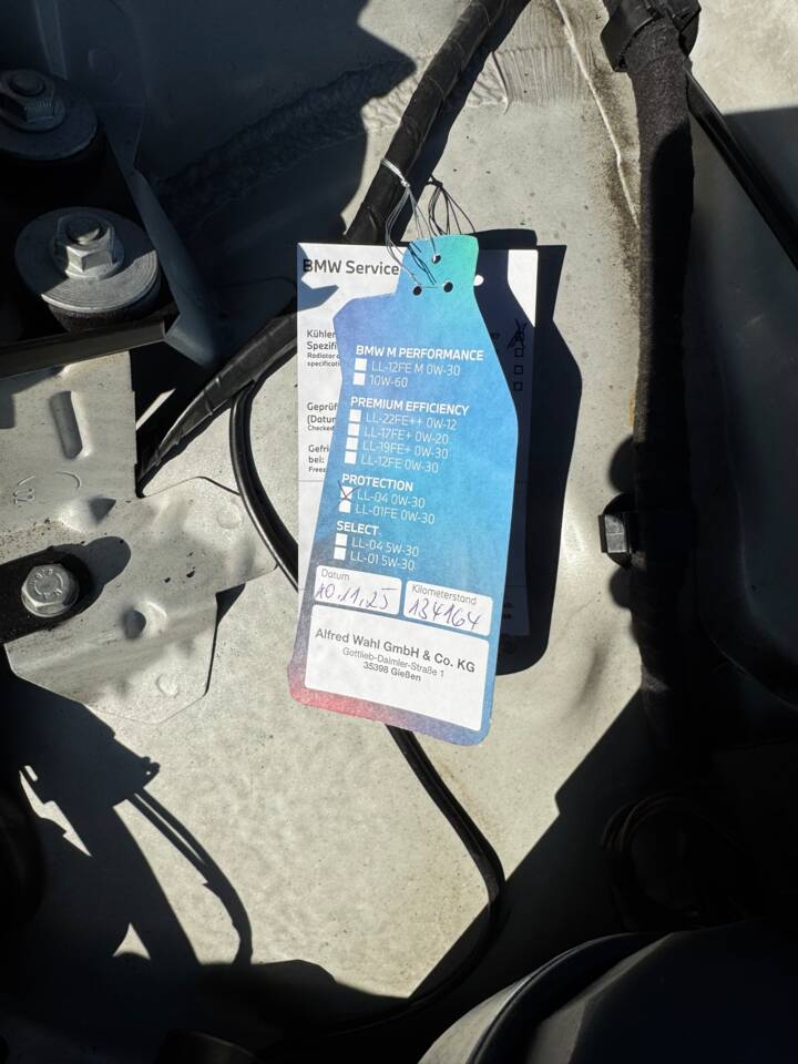 Bild 62/75 von BMW 540i (2001)