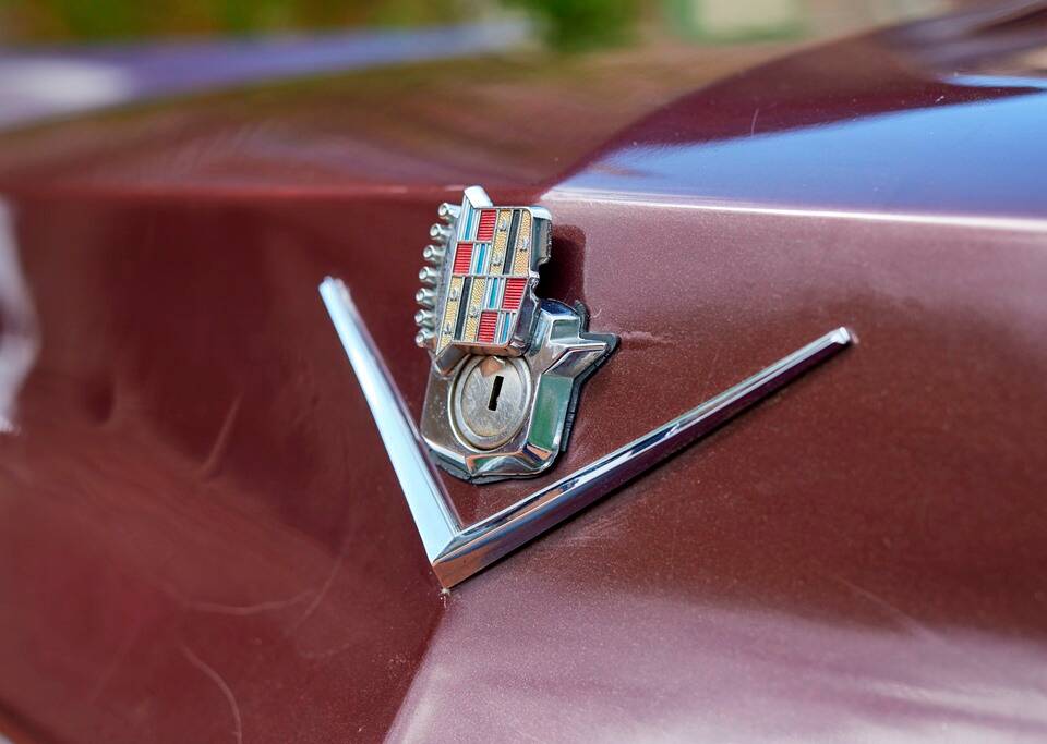 Bild 45/200 von Cadillac Coupe DeVille (1968)