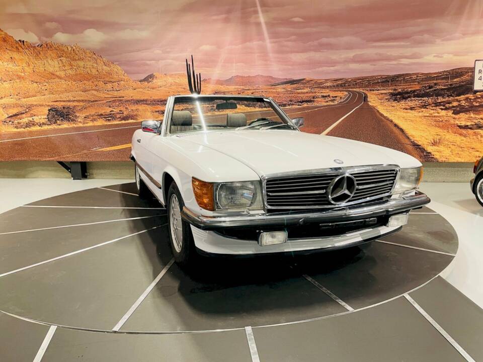 Image 5/32 of Mercedes-Benz 300 SL (1986)