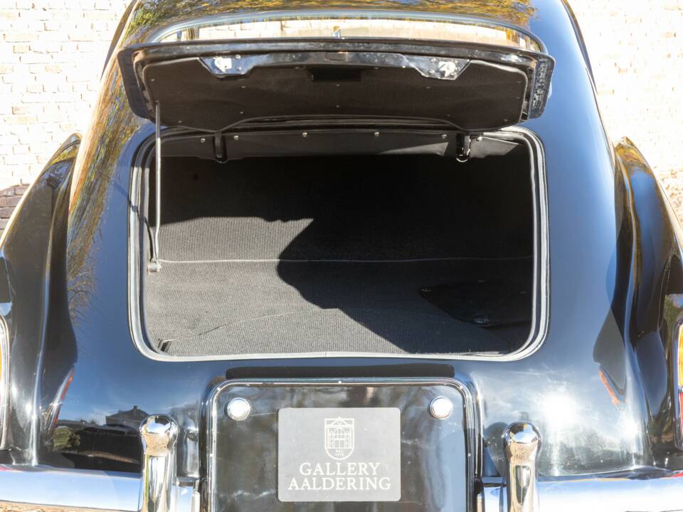 Imagen 28/50 de Bentley S 1 Continental Park Ward (1959)