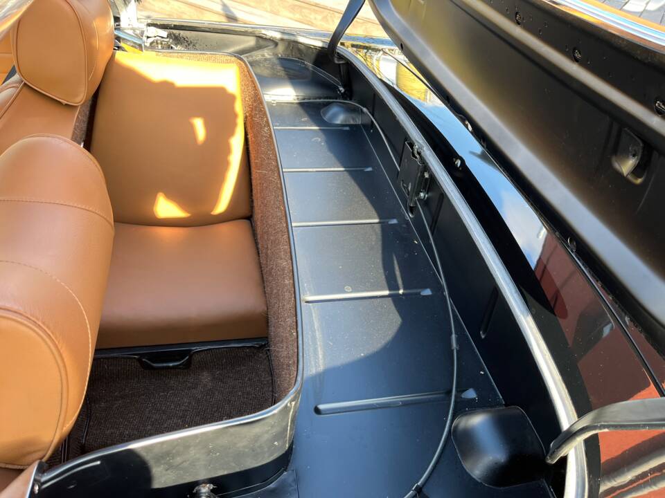 Image 13/29 of Mercedes-Benz 230 SL (1965)