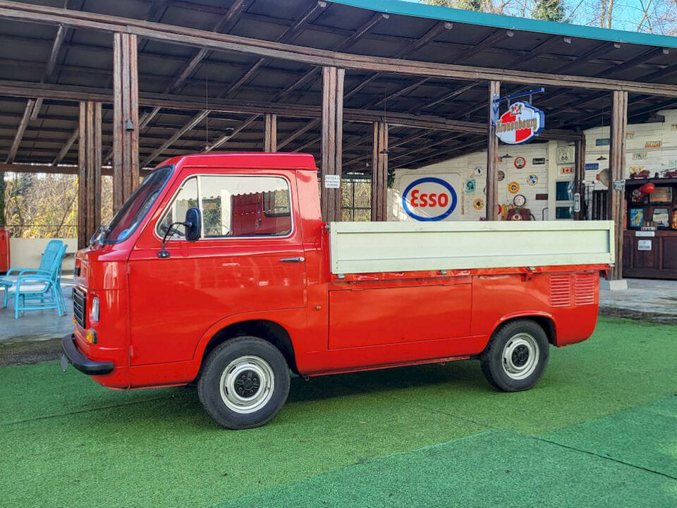 Bild 3/39 von FIAT 900 T&#x2F;E (1978)