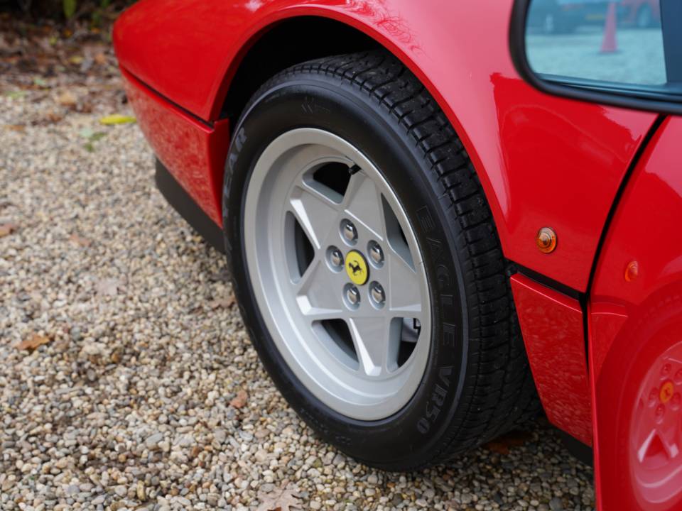 Immagine 20/50 di Ferrari 328 GTB (1986)