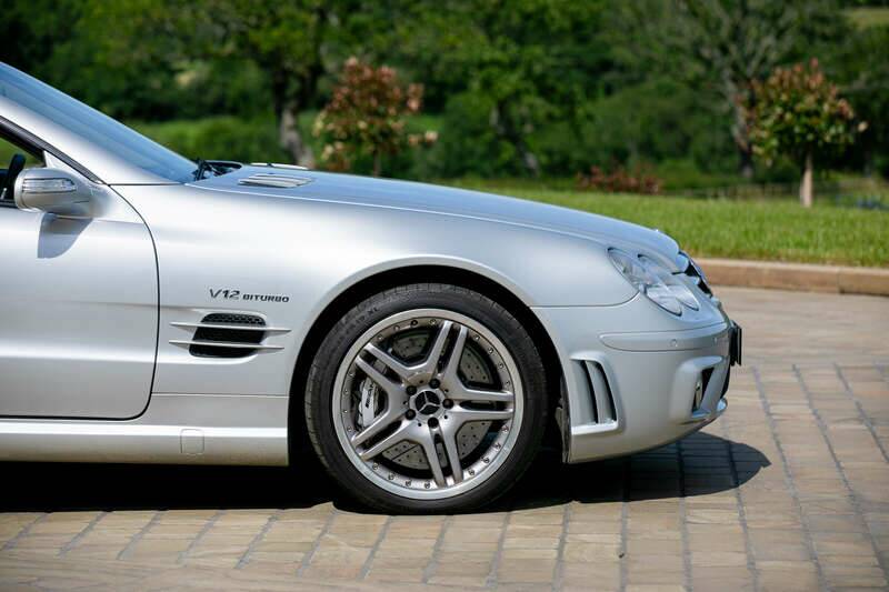 Image 14/33 de Mercedes-Benz SL 65 AMG (2007)