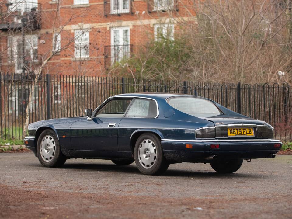 Image 14/50 de Jaguar XJS 4.0 Celebration (1995)