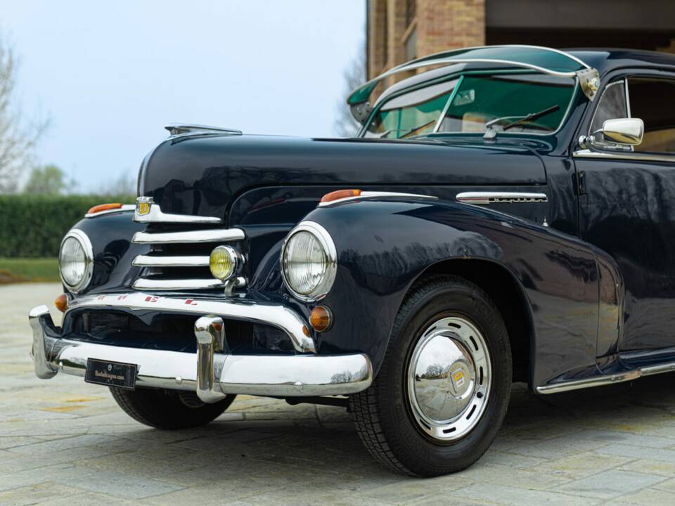 Bild 20/50 von Opel Kapitän (1951)