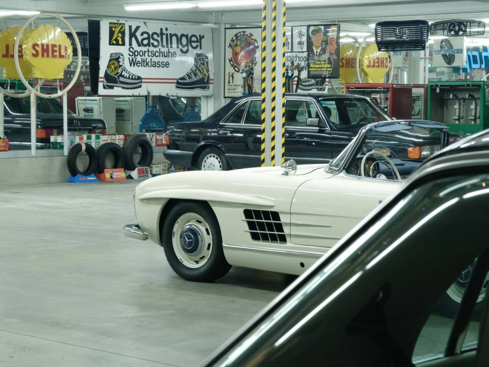 Bild 12/50 von Mercedes-Benz 300 SL Roadster (1959)