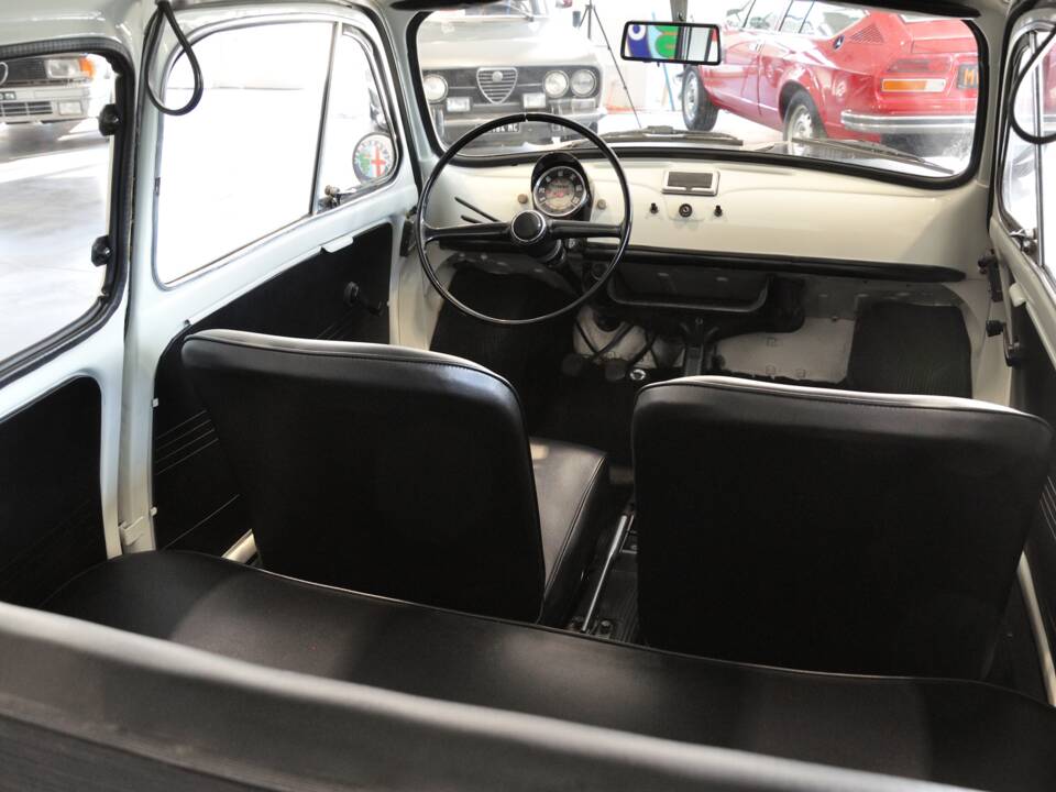 Immagine 17/25 di Autobianchi 500 Nuova Giardiniera (1976)