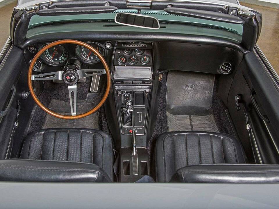 Immagine 17/27 di Chevrolet Corvette Stingray (1968)