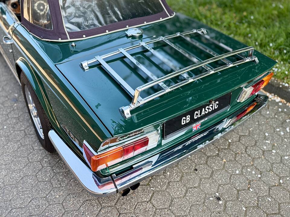 Image 9/24 de Triumph TR 6 (1973)
