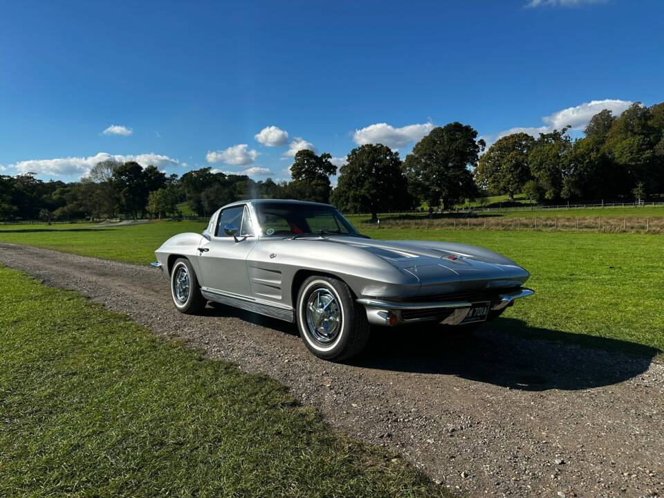 Bild 4/62 von Chevrolet Corvette Sting Ray (1963)