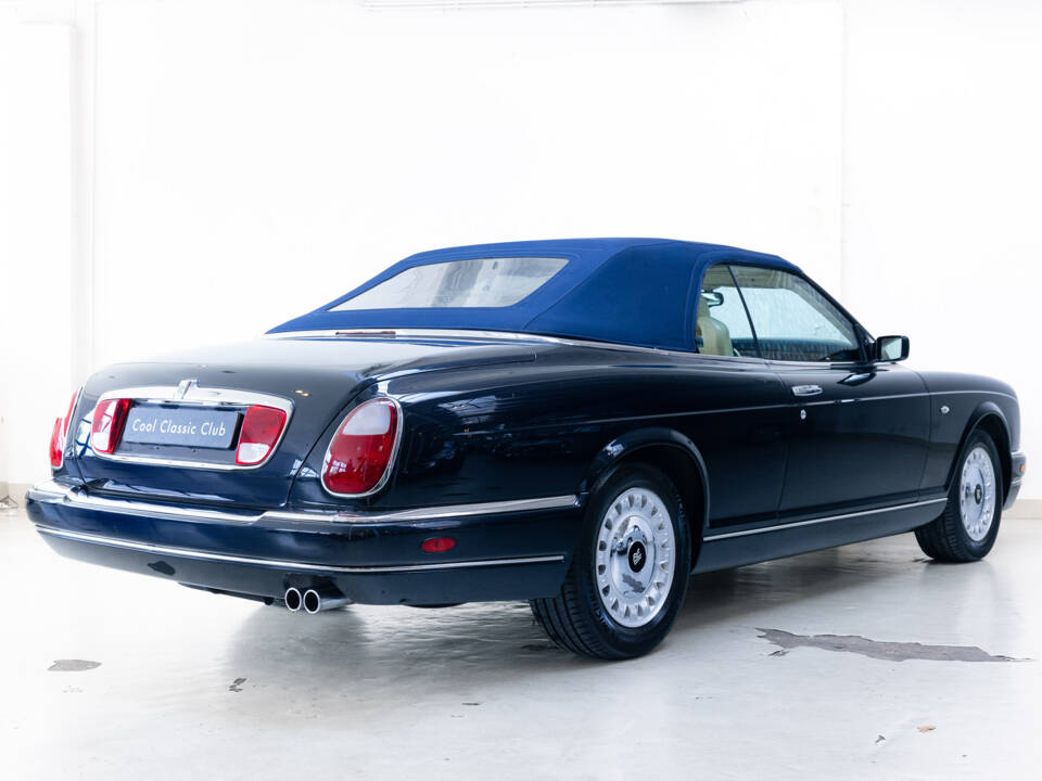 Image 4/40 de Rolls-Royce Corniche V (2000)