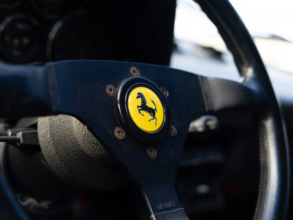 Bild 35/50 von Ferrari 308 GTBi Quattrovalvole (1983)