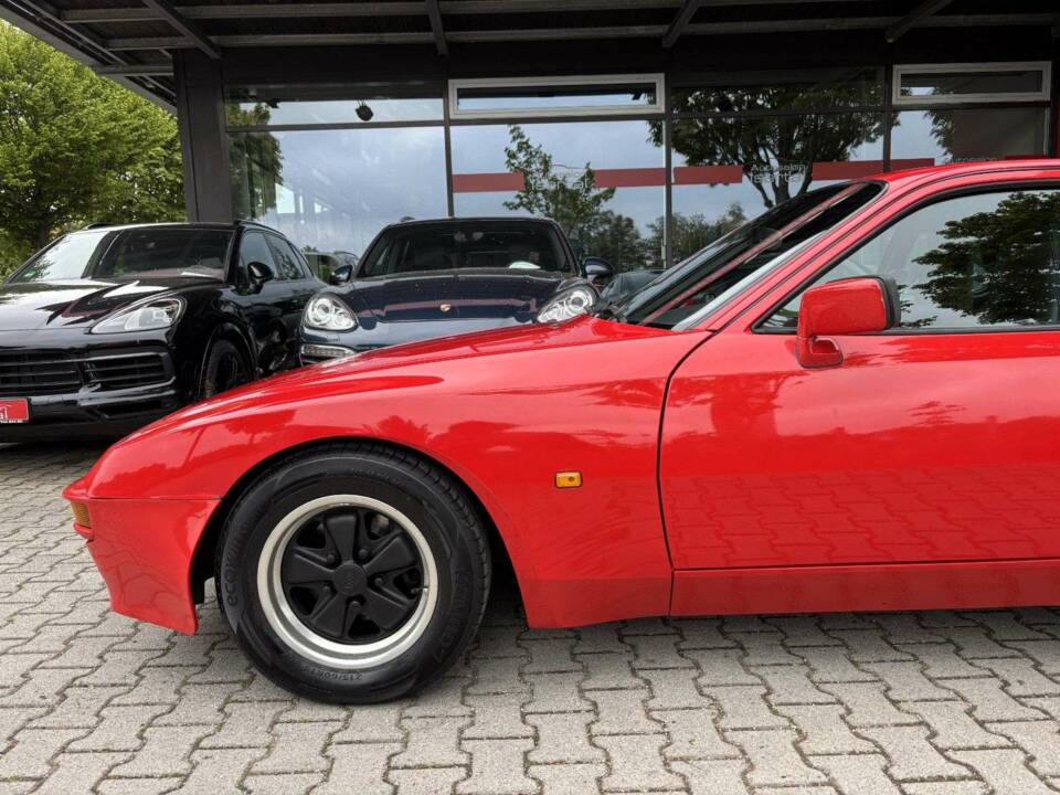 Image 20/24 de Porsche 944 (1986)