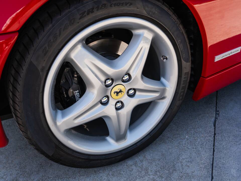 Bild 34/100 von Ferrari F 355 F1 GTS (1998)