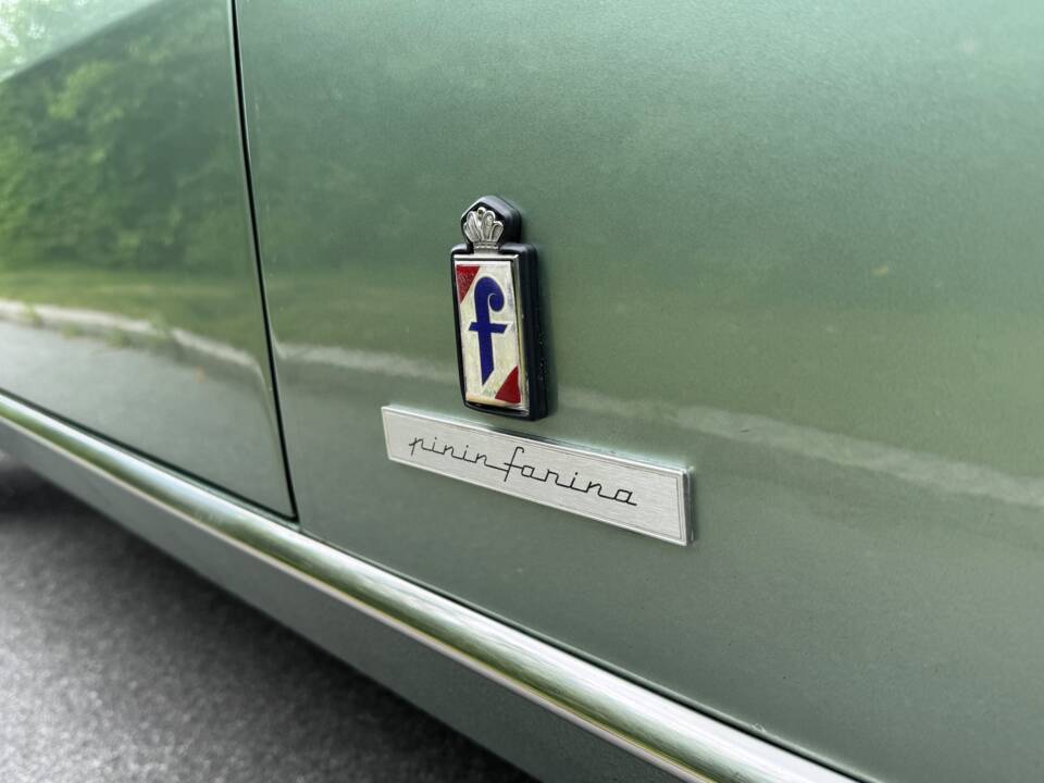Bild 6/35 von Peugeot 504 Coupé (1983)