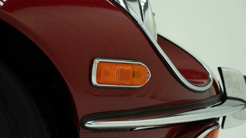 Image 14/15 of Jaguar Type E V12 (2+2) (1973)