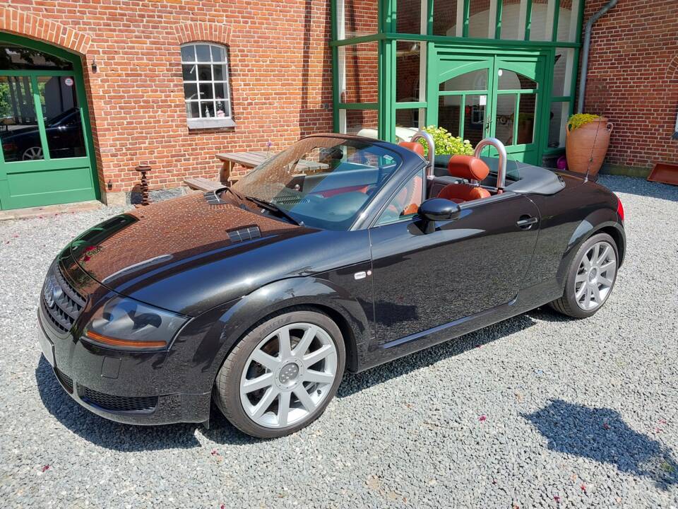 Image 1/15 of Audi TT 1.8 T (2003)