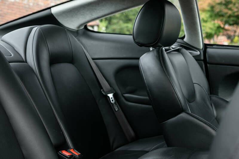 Bild 37/50 von Aston Martin V12 Vanquish (2002)