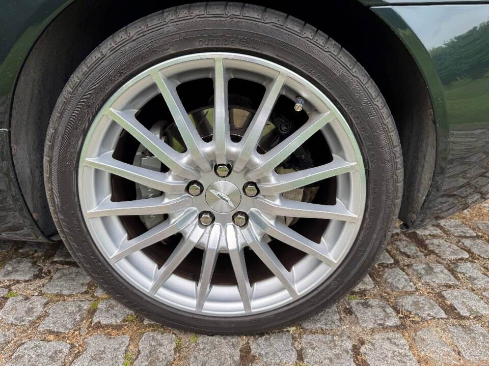 Image 41/43 of Aston Martin DB 9 (2008)