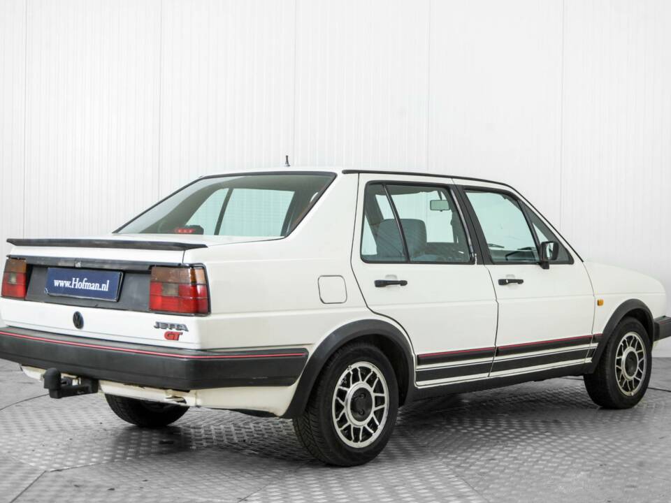 Immagine 2/46 di Volkswagen Jetta II 1.8 (1985)