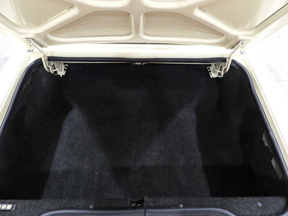 Bild 9/15 von Alfa Romeo 1.6 Spider (1983)