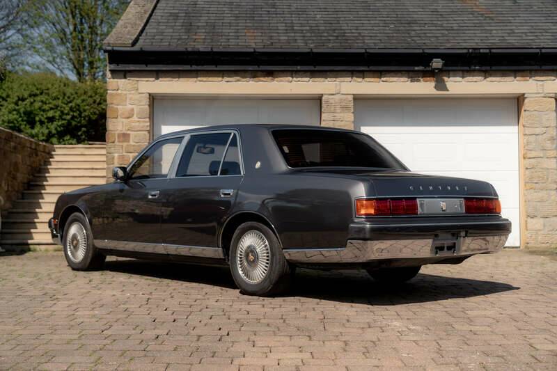 Bild 4/50 von Toyota Century (2003)