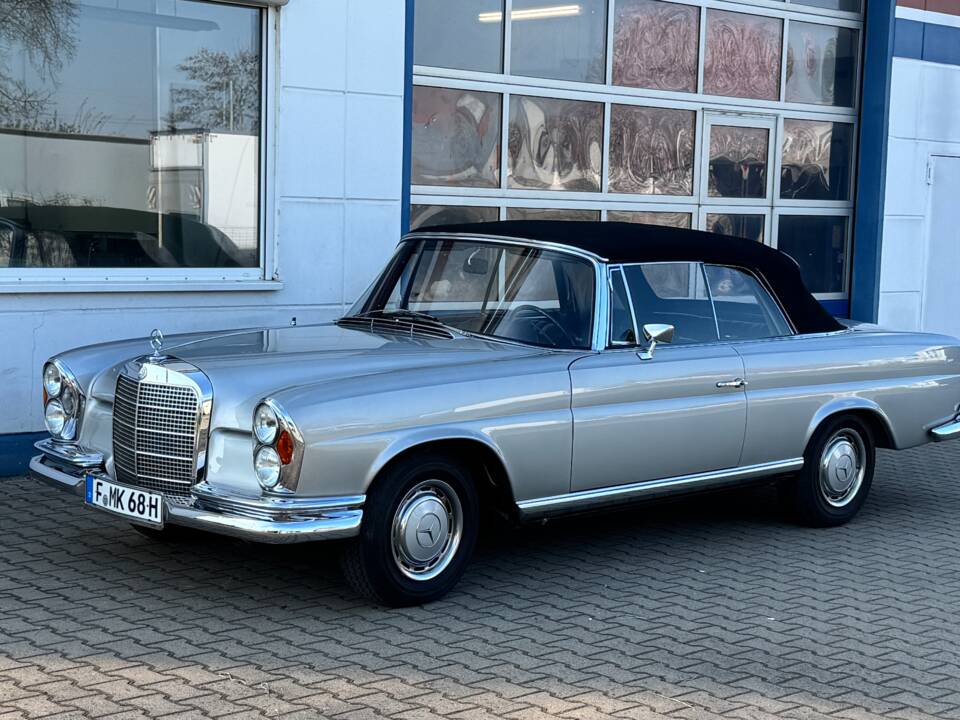 Immagine 10/12 di Mercedes-Benz 280 SE (1968)