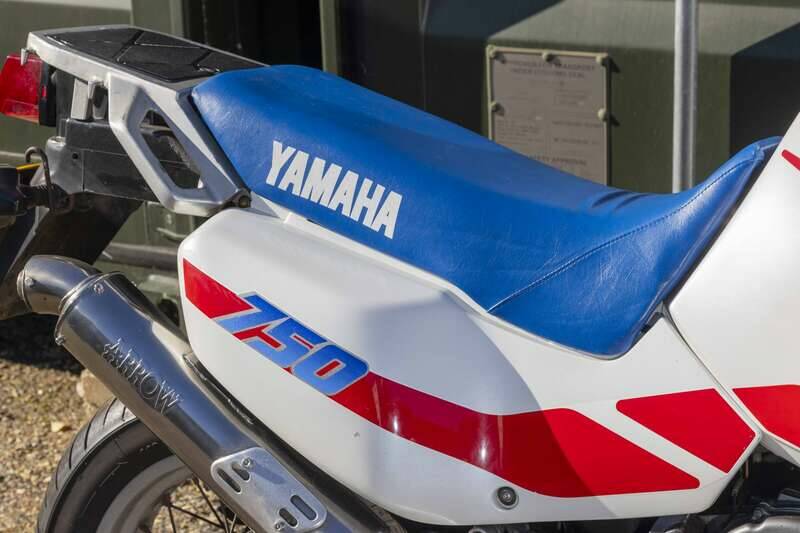 Immagine 23/32 di Yamaha XTZ 750 Super Ténéré (1991)