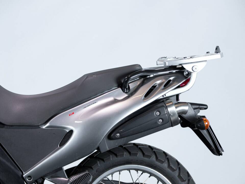 Immagine 12/50 di Aprilia DUMMY (2004)